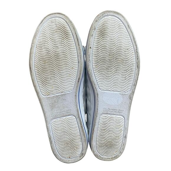 Avenue Cloud Walkers Katie Slip On Shoe Women's 9.5 Silver Quilted Flats Rubber - Picture 7 of 9